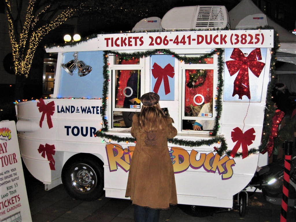Ride The Ducks outdoor ticketing stand, late November 2011.