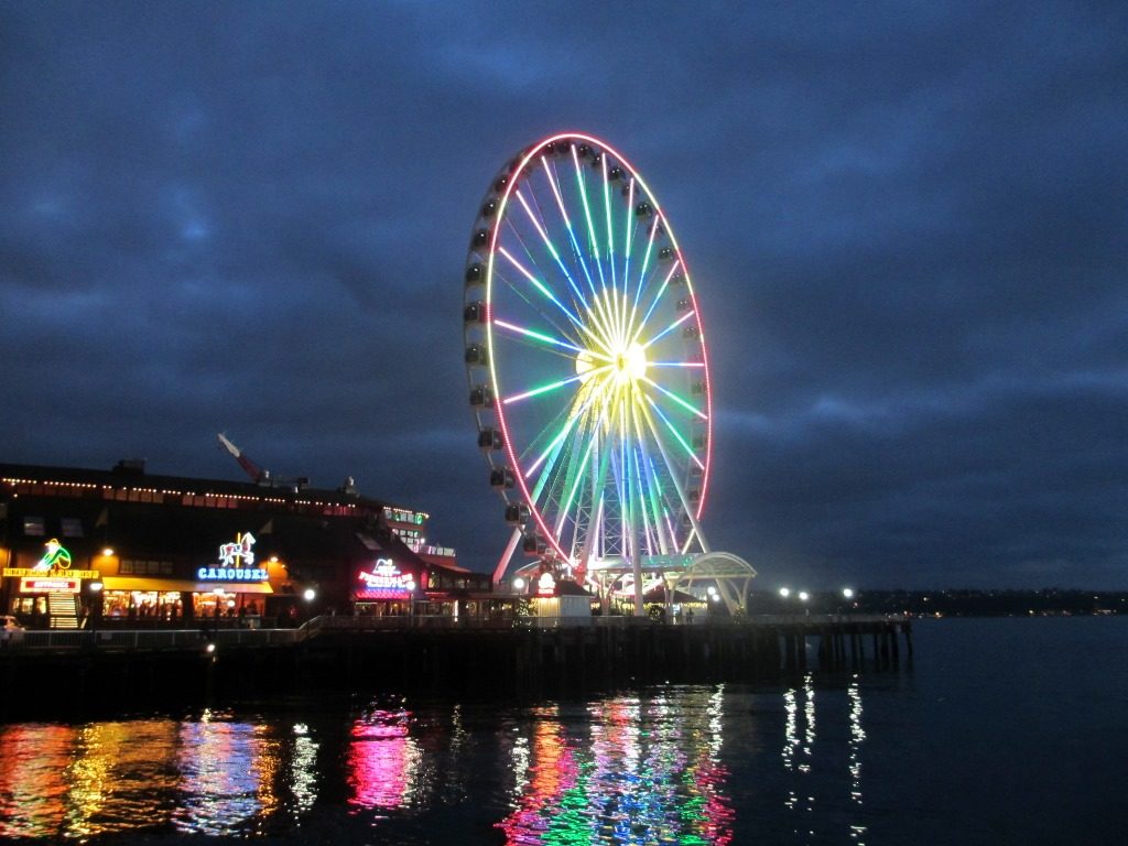 Seattle Great Wheel on New Year's Eve.